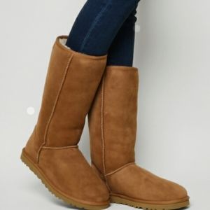 UGG Chestnut Classic Tall Boots 9